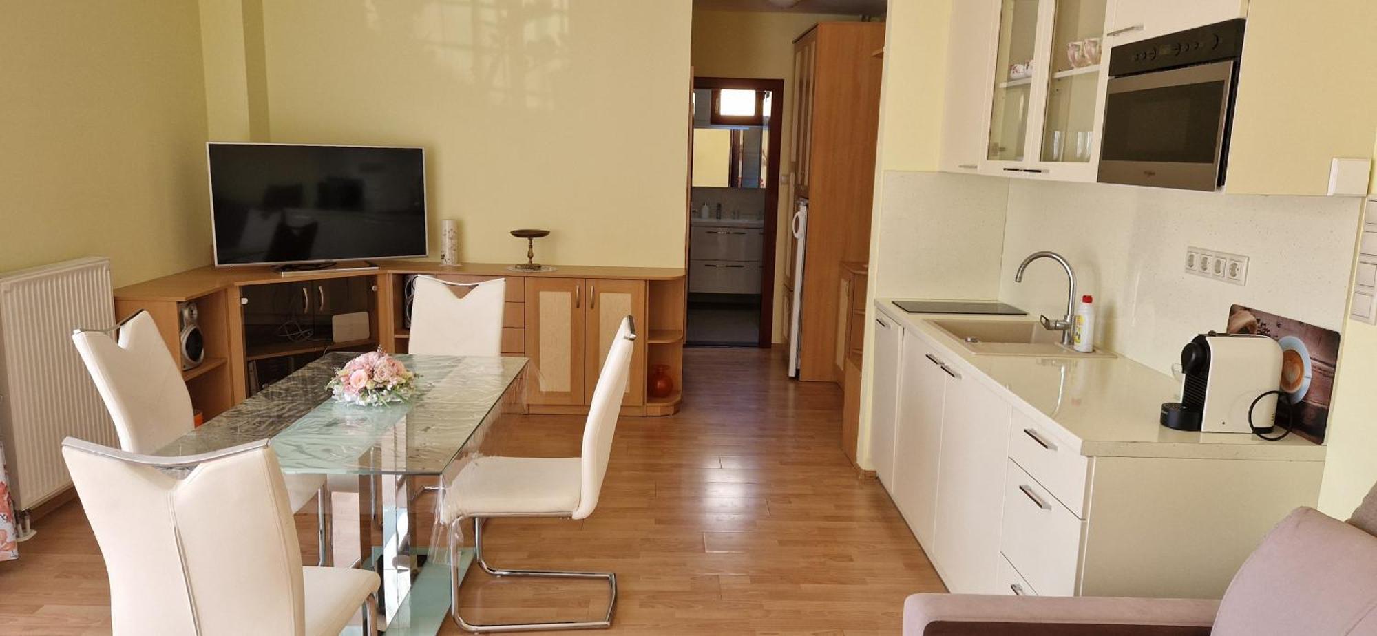 Siofoki Apartment *